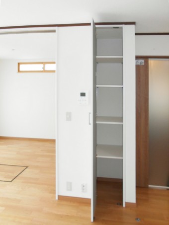 和室から洋室へ―暮らしに合わせて窓も自在に 横浜市戸塚区S様邸 DSCN3517